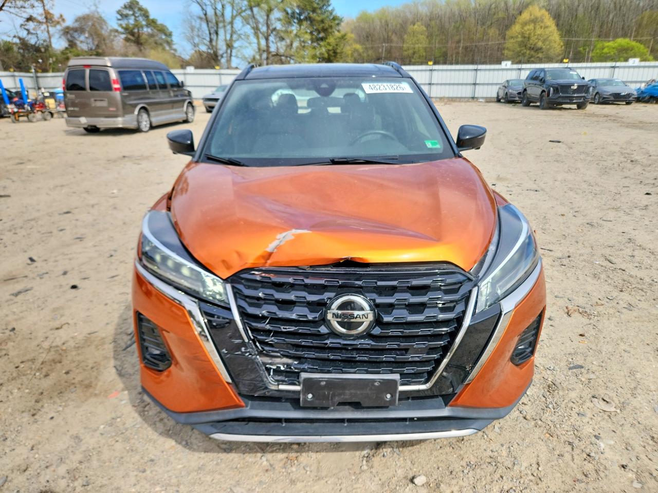 2021 NISSAN KICKS SR photo 13
