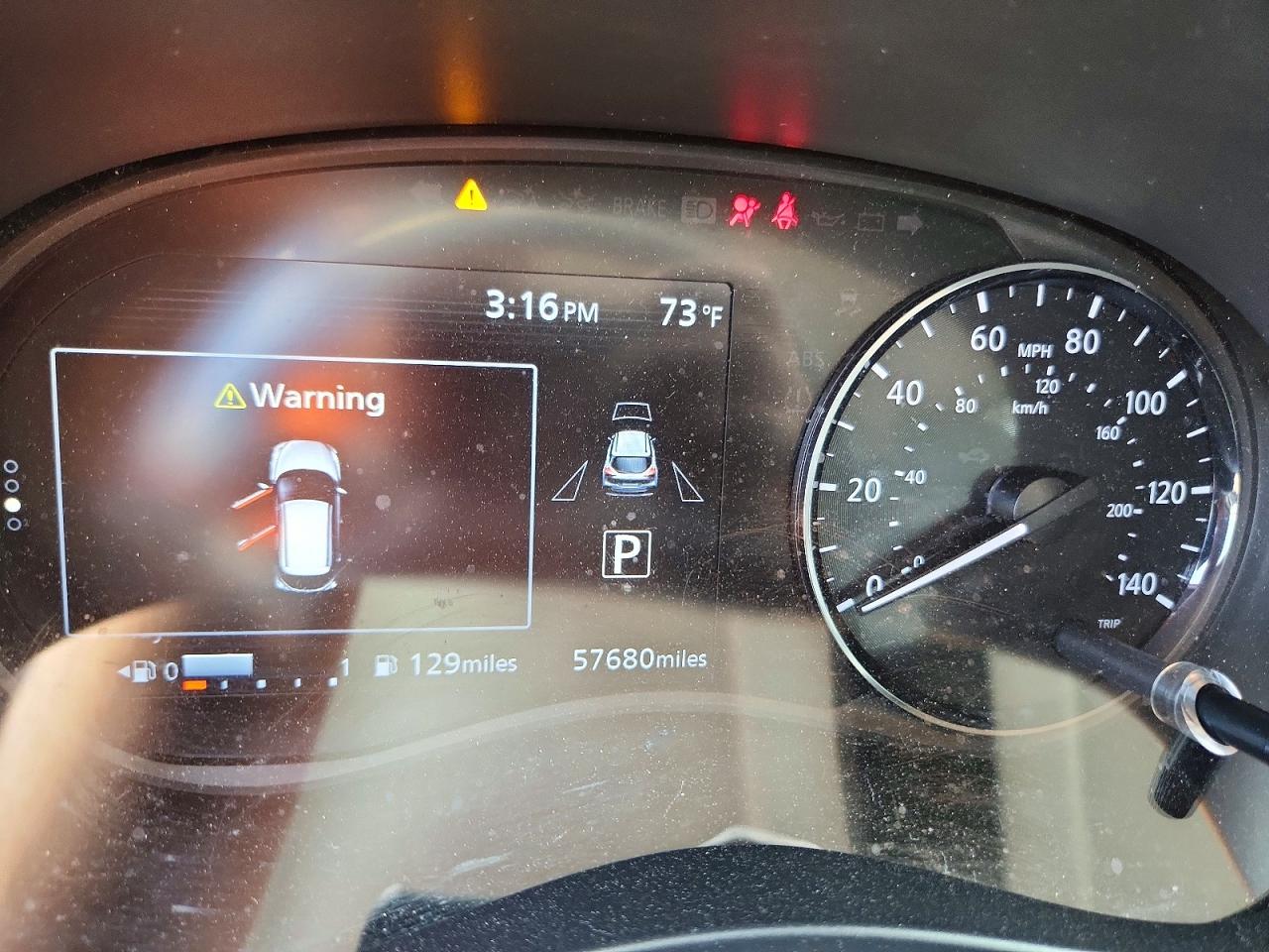 2021 NISSAN KICKS SR photo 25