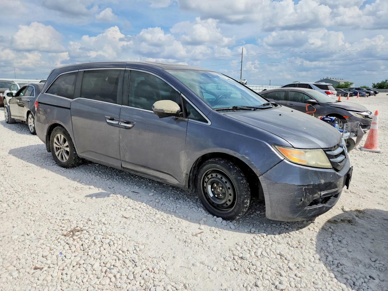 2014 HONDA ODYSSEY photo 10