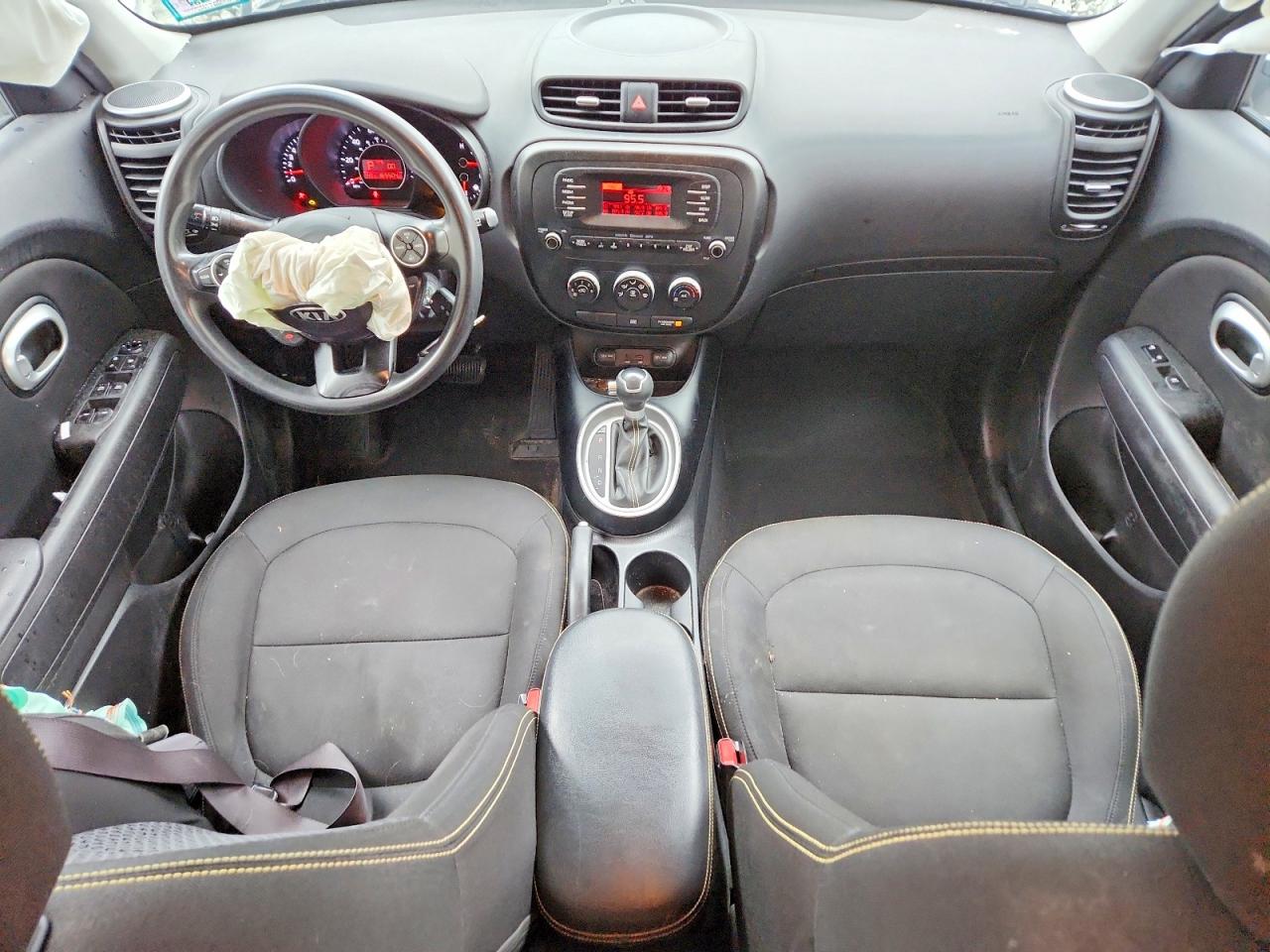 2014 KIA SOUL + photo 15