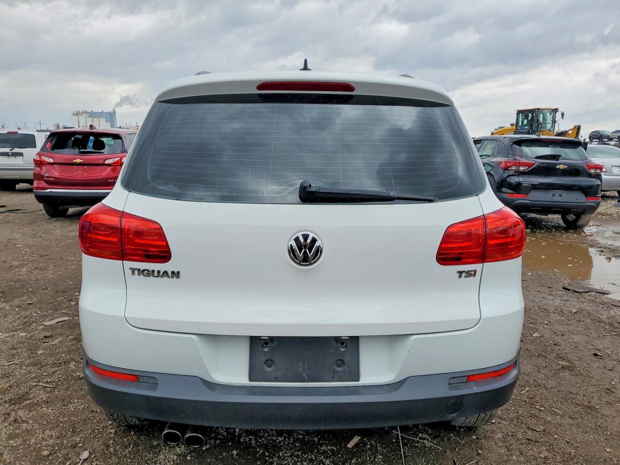 2017 VOLKSWAGEN TIGUAN S photo 16