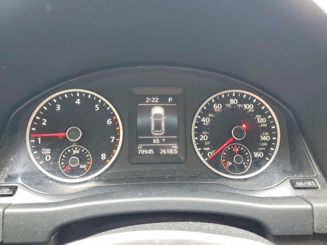 2017 VOLKSWAGEN TIGUAN S photo 25