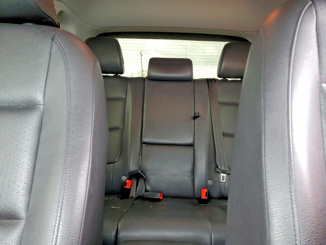 2017 VOLKSWAGEN TIGUAN S photo 28