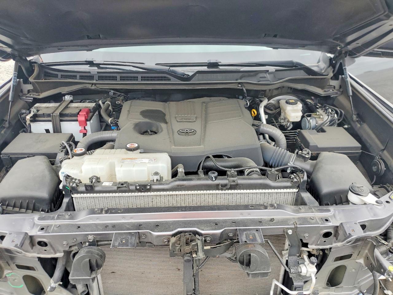 2024 TOYOTA TUNDRA SR5 photo 21