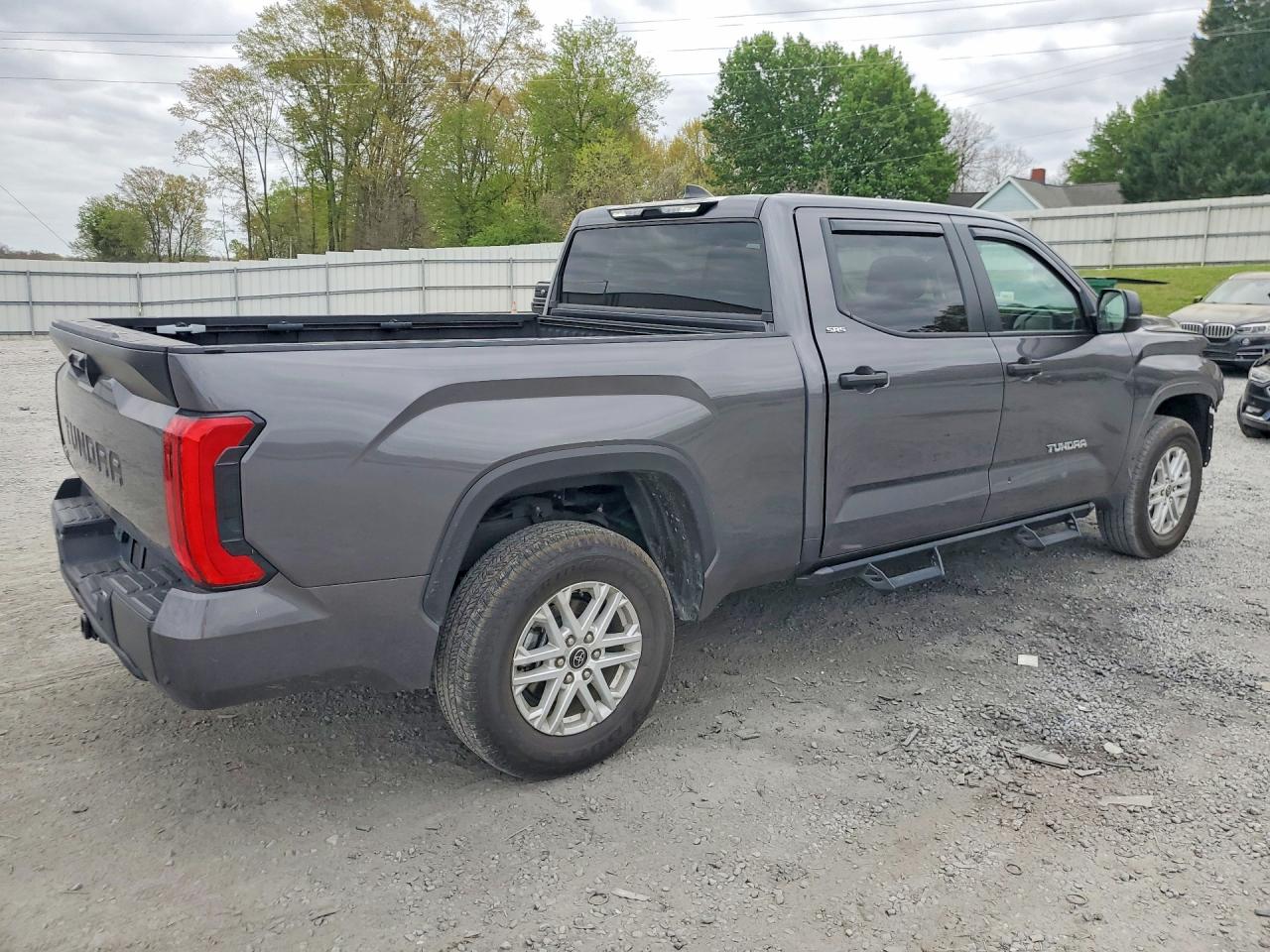 2024 TOYOTA TUNDRA SR5 photo 5