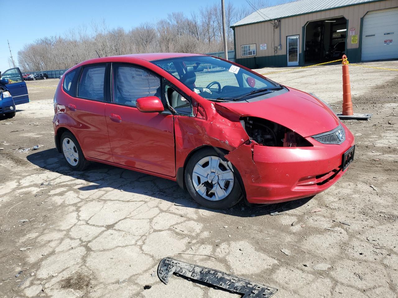 2013 HONDA FIT photo 4