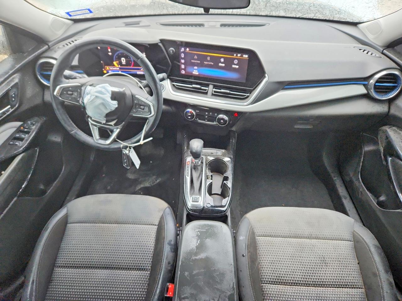2025 CHEVROLET TRAX 1LT photo 15