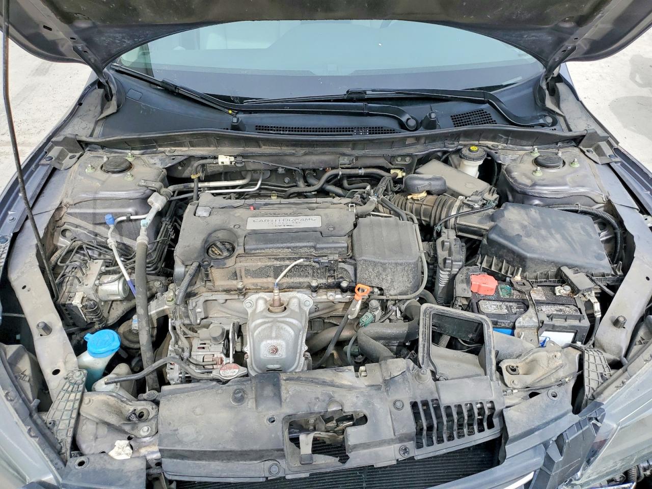 2015 HONDA ACCORD LX photo 21