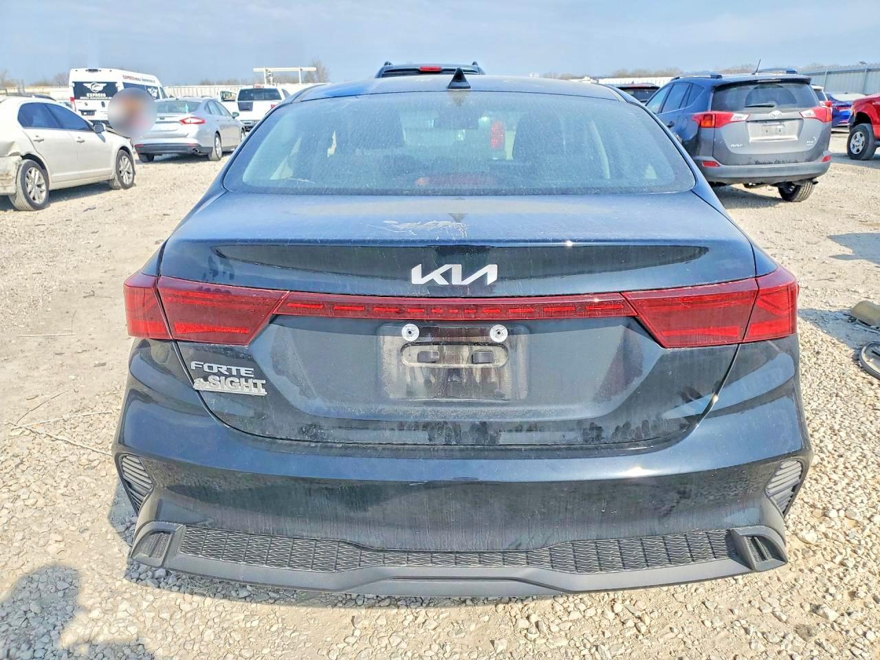2023 KIA FORTE LXS photo 11