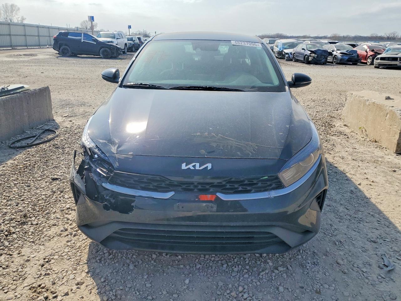 2023 KIA FORTE LXS photo 9