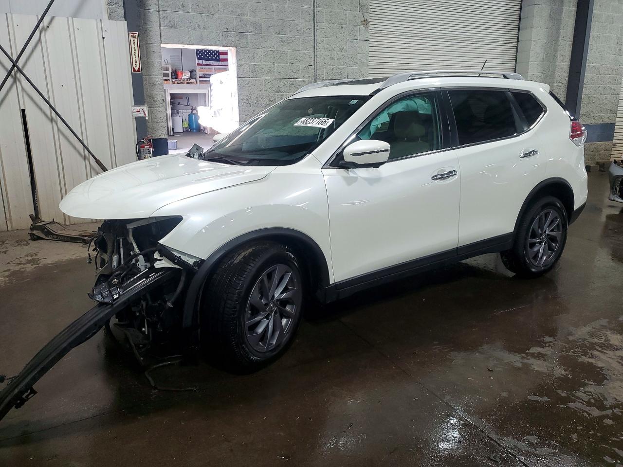 2016 NISSAN ROGUE