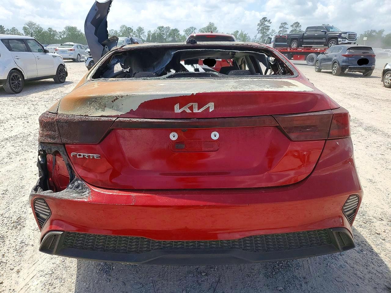 2024 KIA FORTE LXS photo 11
