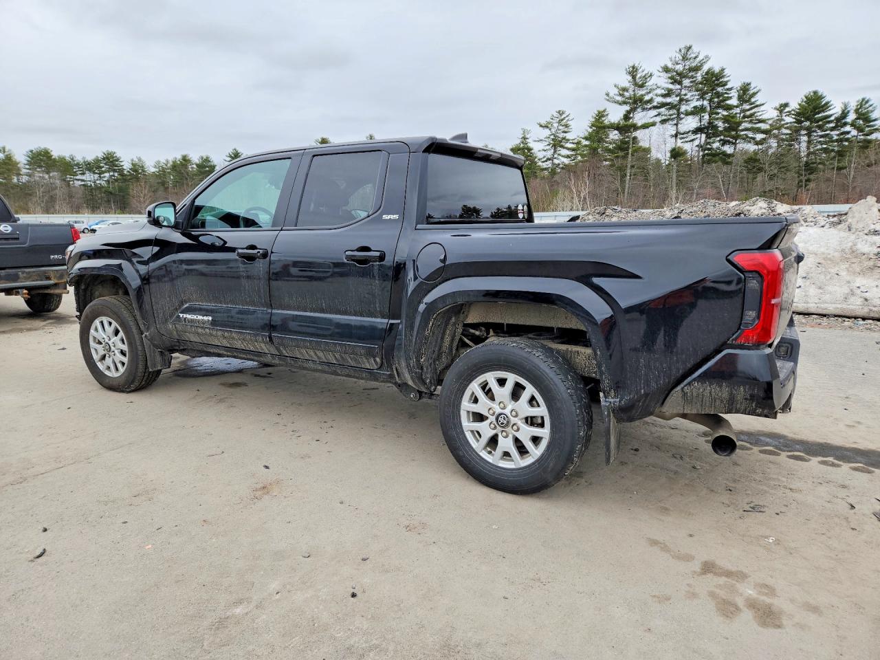 2024 TOYOTA TACOMA SR5 photo 3