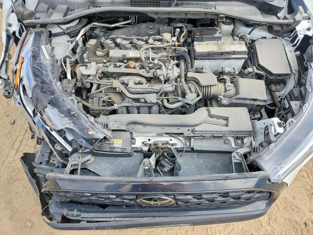 2023 TOYOTA COROLLA CROSS L photo 12