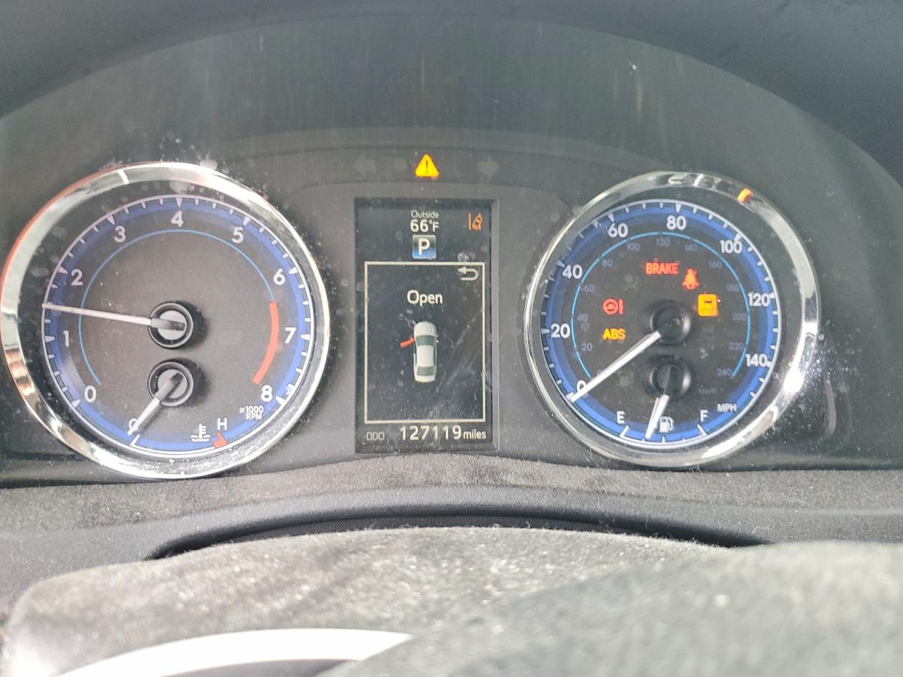 2019 TOYOTA COROLLA SE photo 9