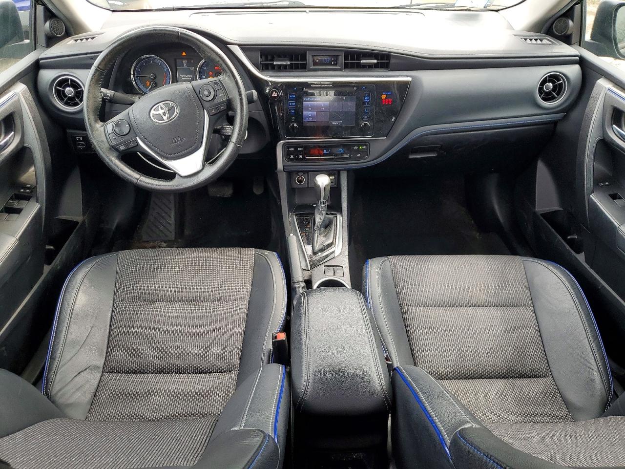 2019 TOYOTA COROLLA SE photo 8