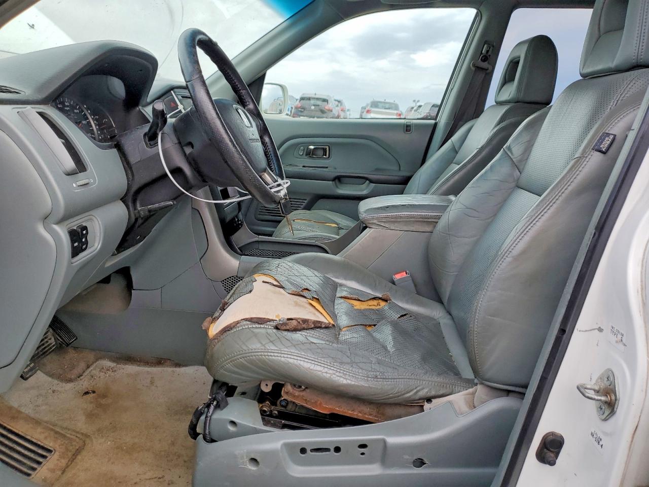 2003 HONDA PILOT EXL photo 13
