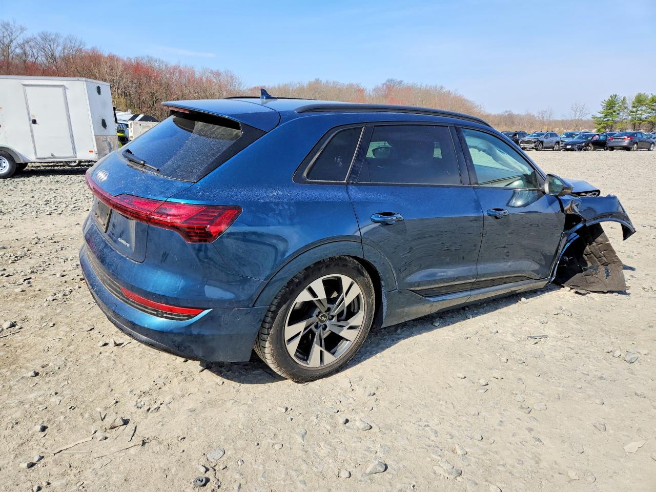 2023 AUDI E-TRON PREMIUM photo 7