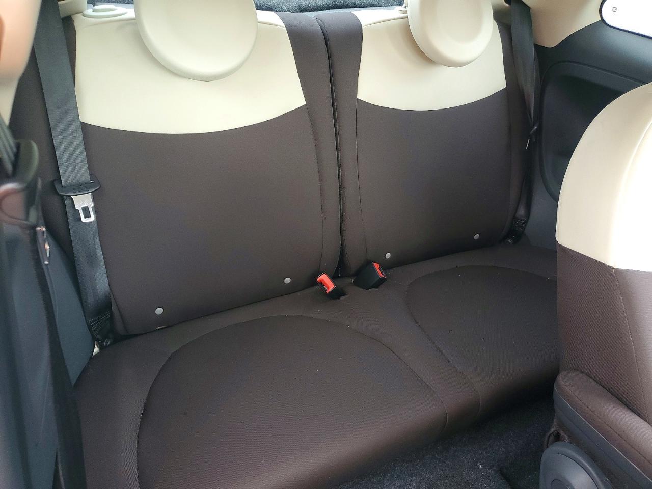 2012 FIAT 500 POP photo 28