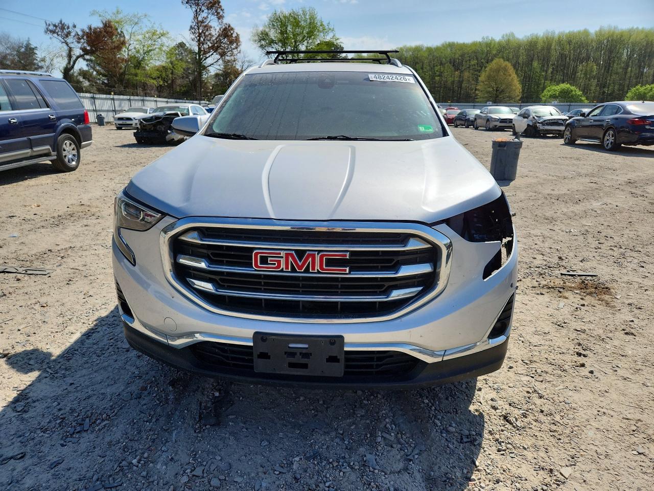 2018 GMC TERRAIN SLT photo 9