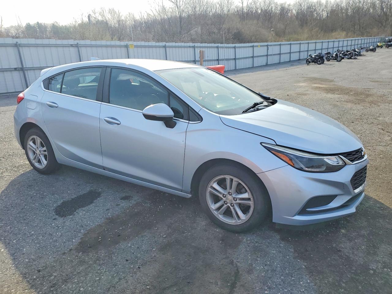 2017 CHEVROLET CRUZE LT photo 7