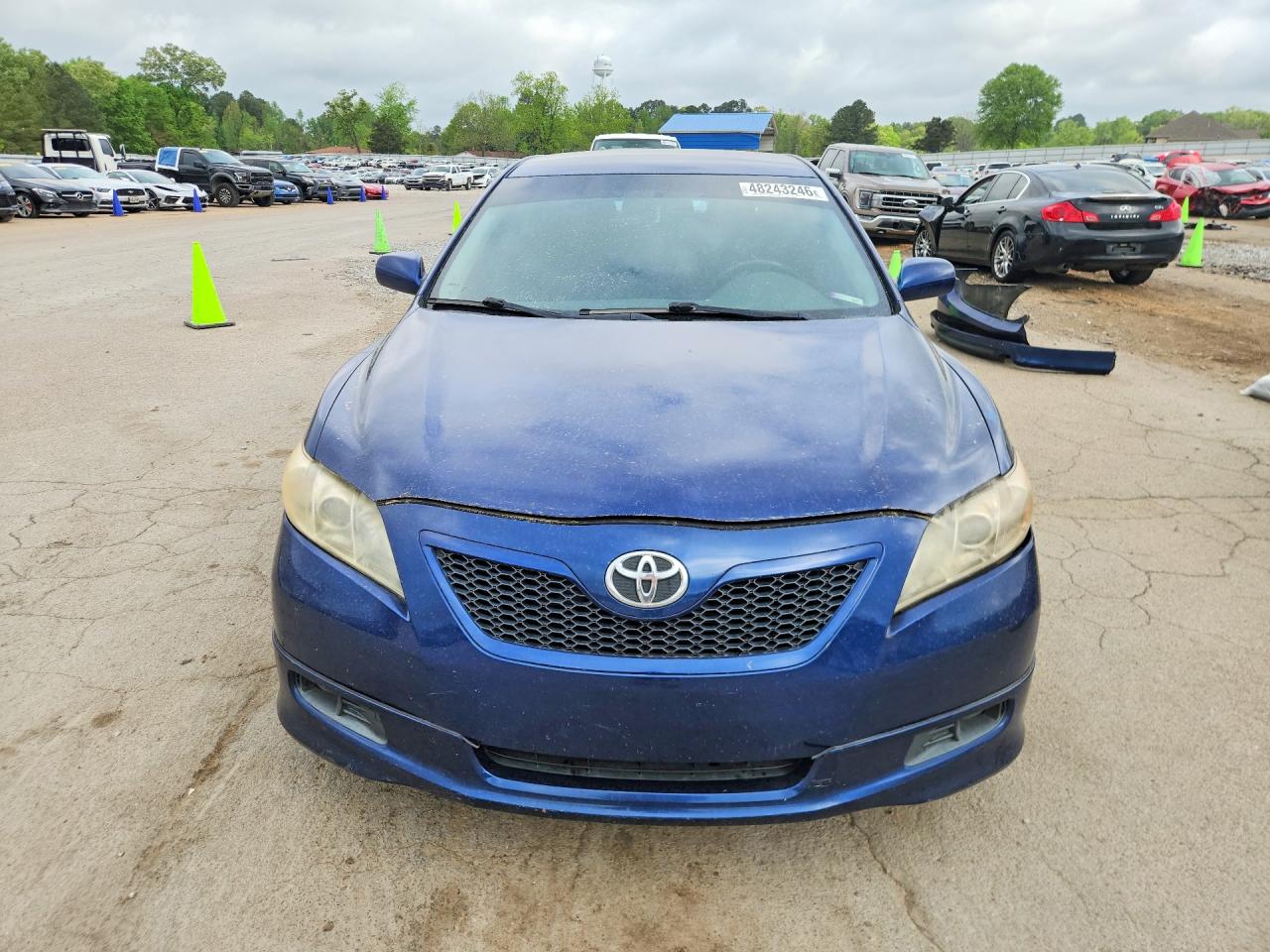 2009 TOYOTA CAMRY SE photo 5