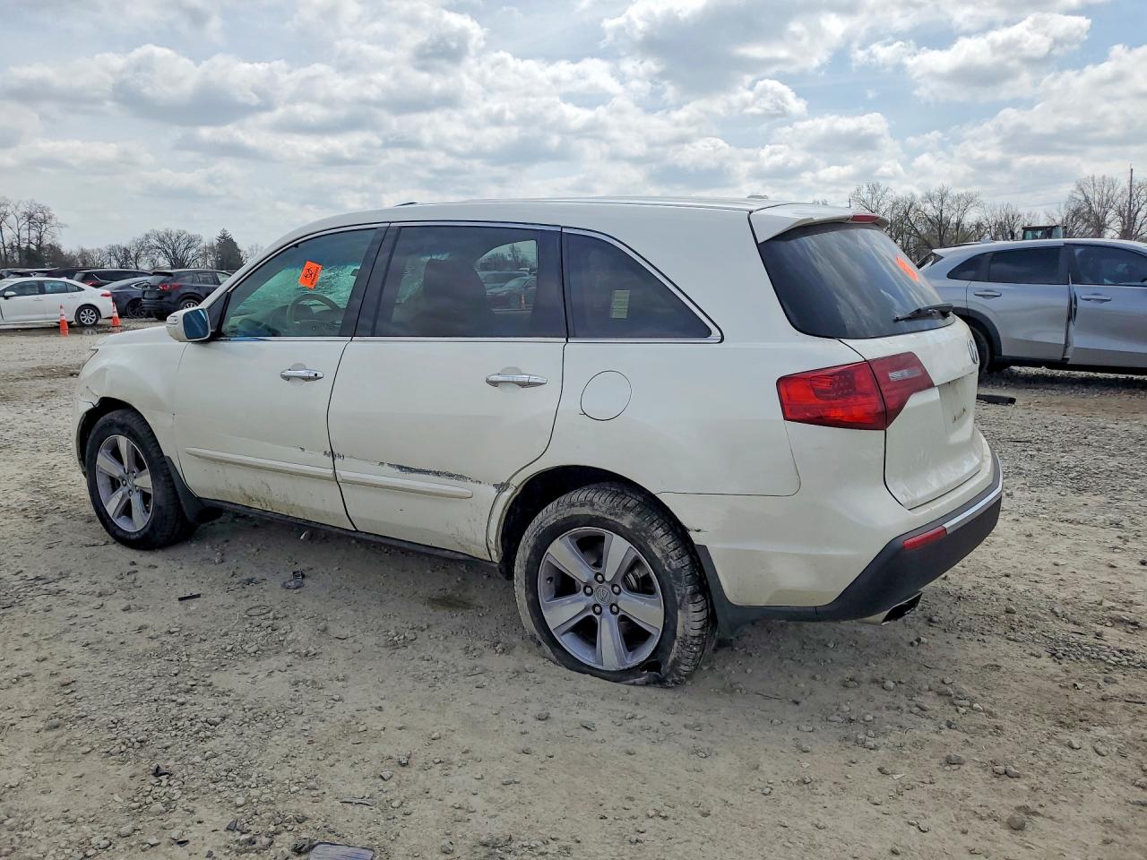 2013 ACURA MDX photo 2