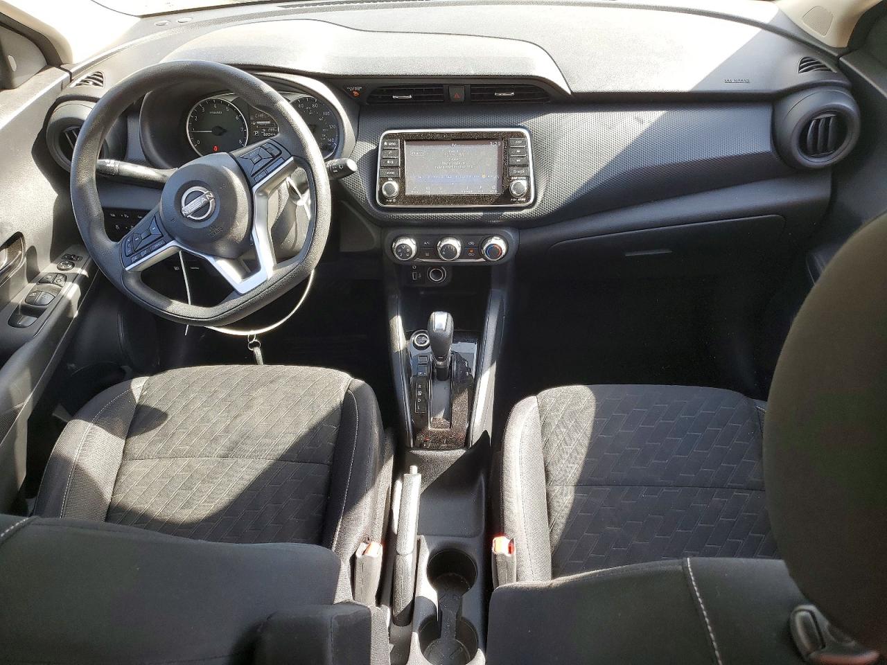 2022 NISSAN KICKS S photo 15