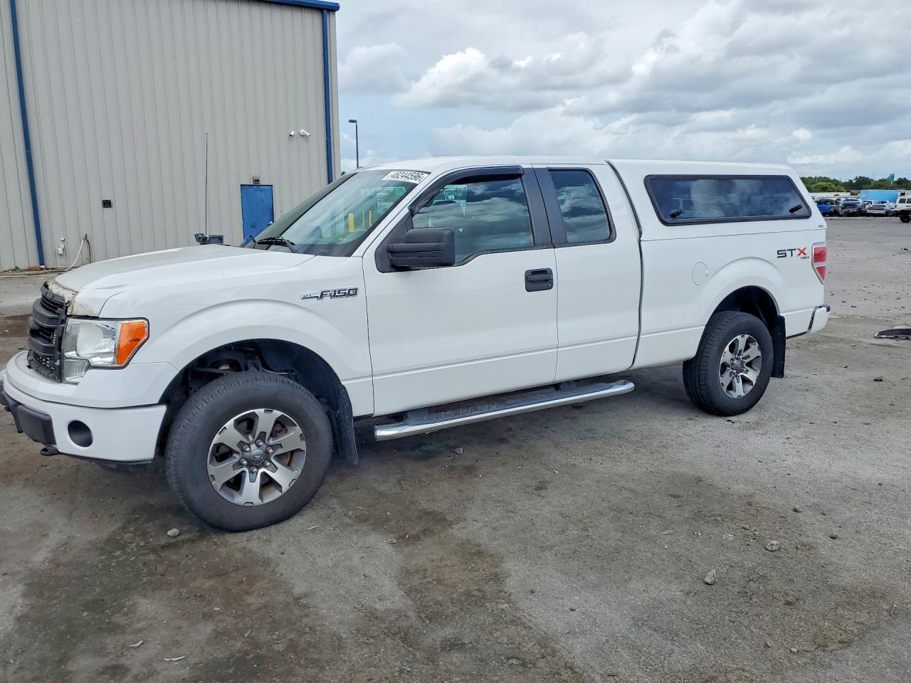 2013 FORD F150