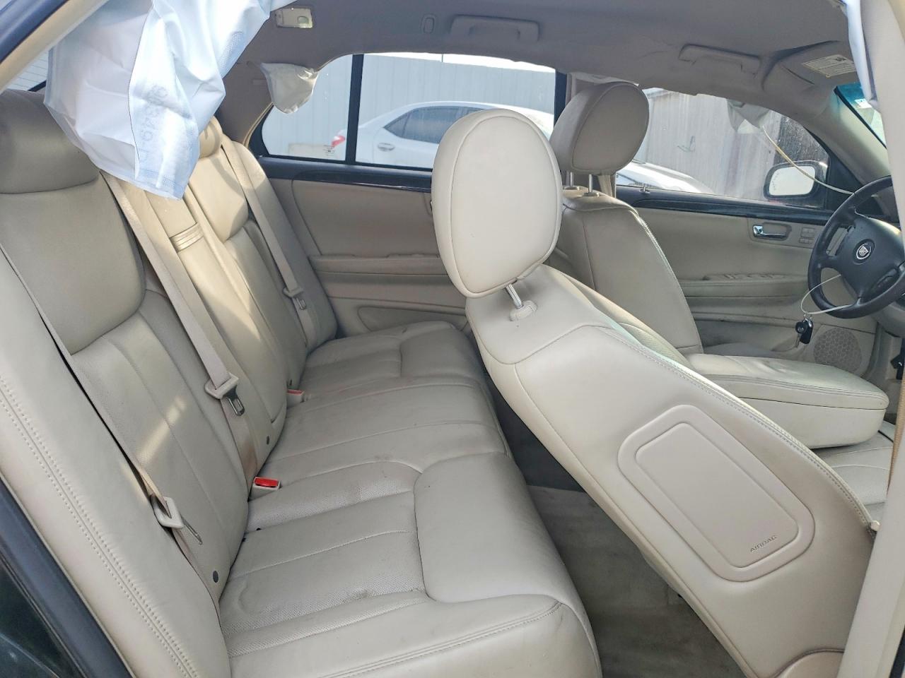 2008 CADILLAC DTS photo 28
