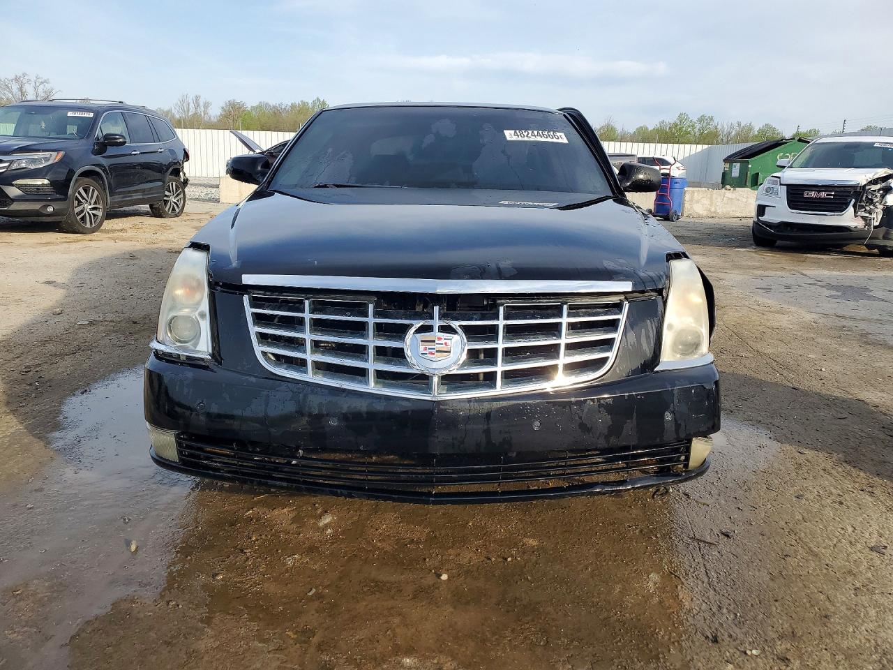 2008 CADILLAC DTS photo 13
