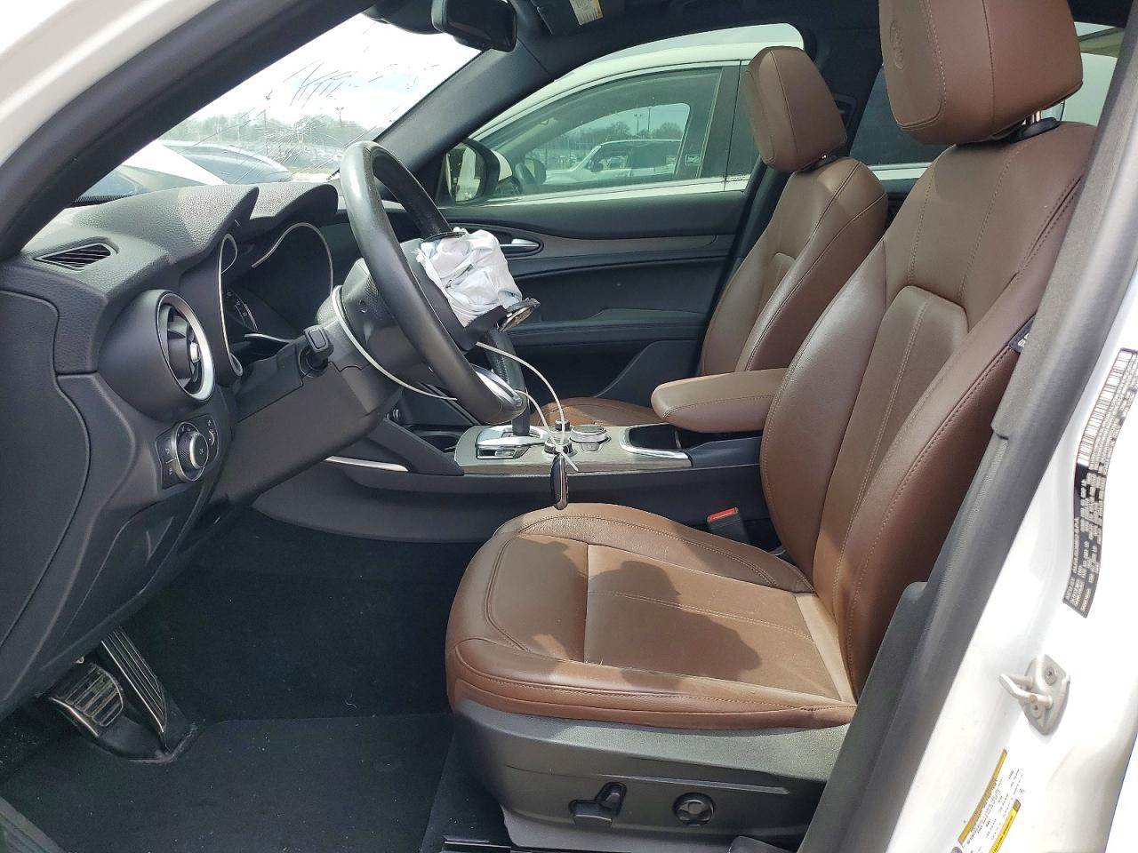 2022 ALFA ROMEO STELVIO TI photo 7