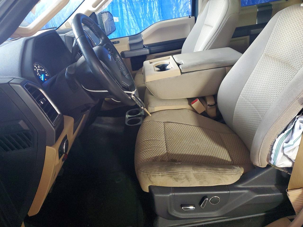 2015 FORD F150 SUPERCREW photo 19