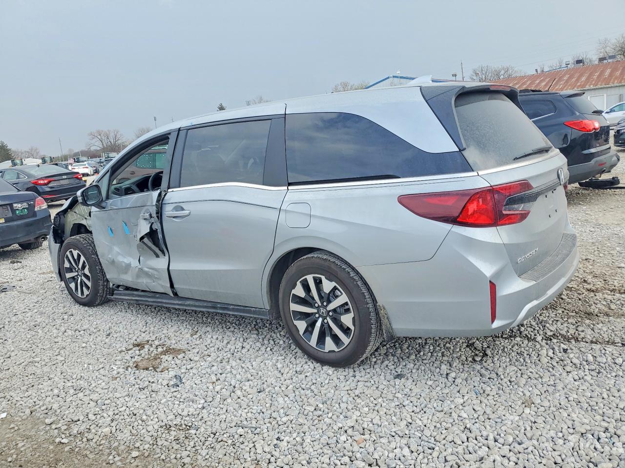 2026 HONDA ODYSSEY EXL photo 3