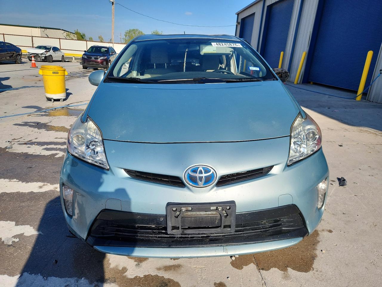 2015 TOYOTA PRIUS TWO photo 9