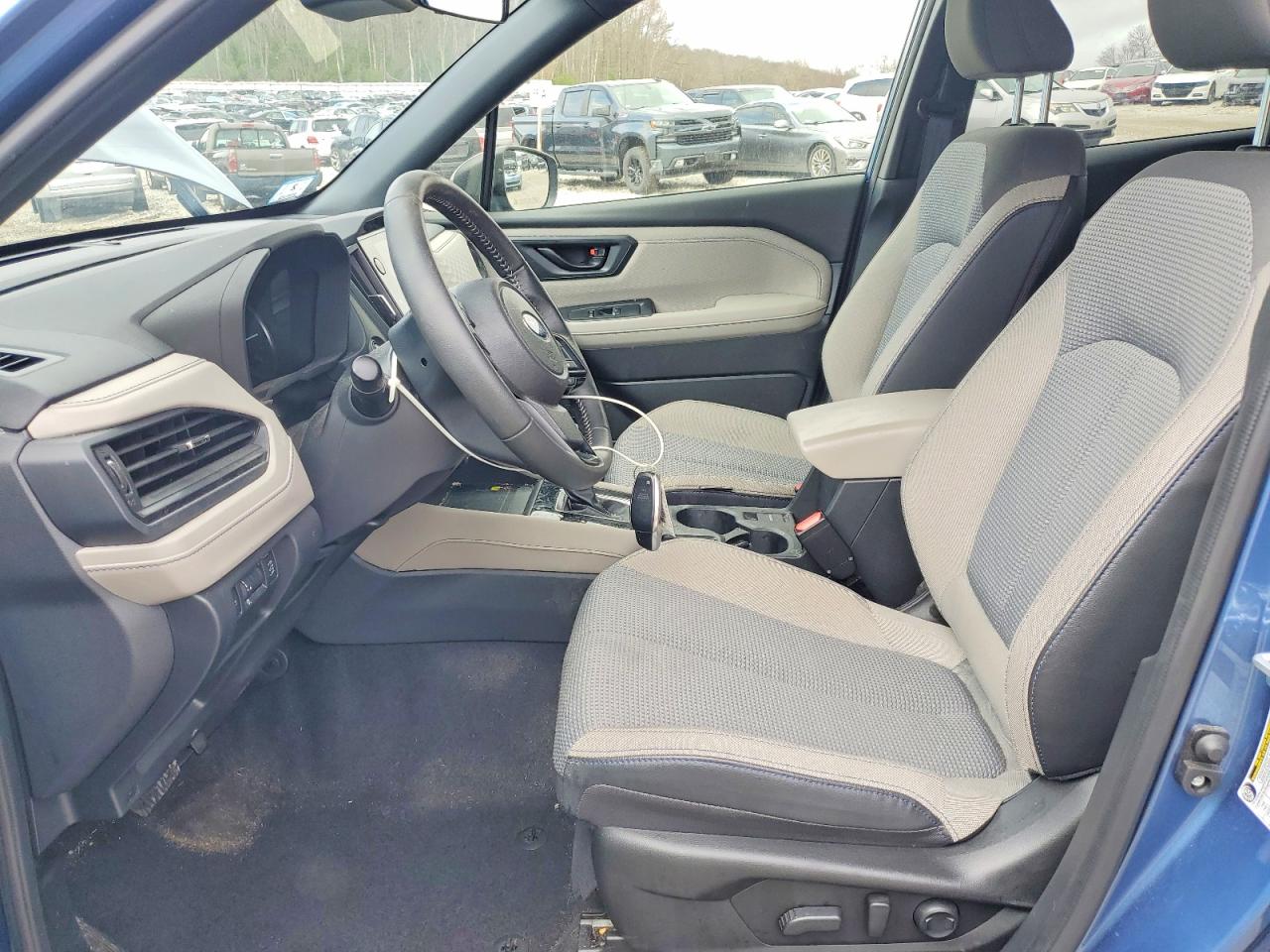2025 SUBARU FORESTER PREMIUM photo 7