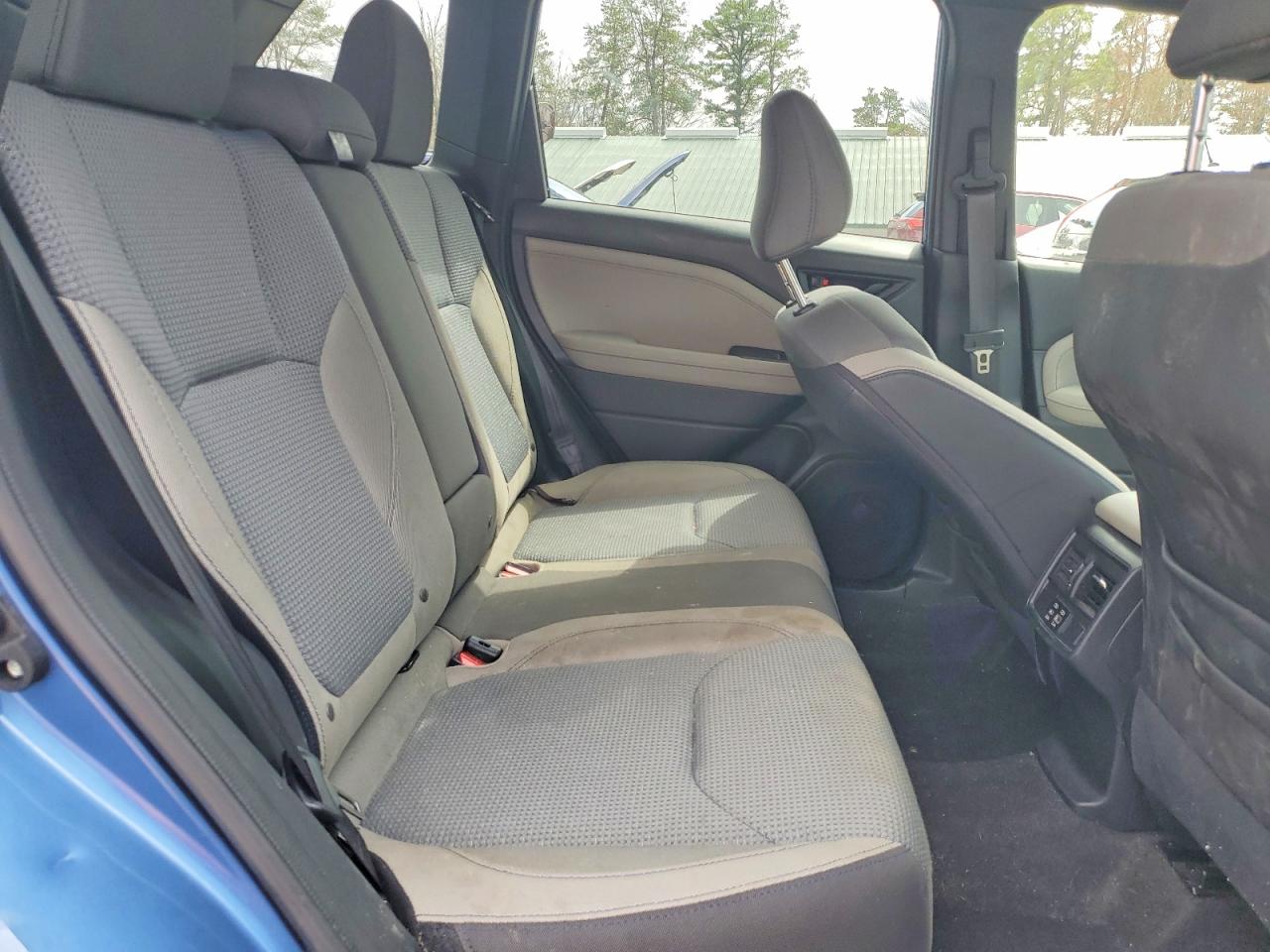 2025 SUBARU FORESTER PREMIUM photo 10