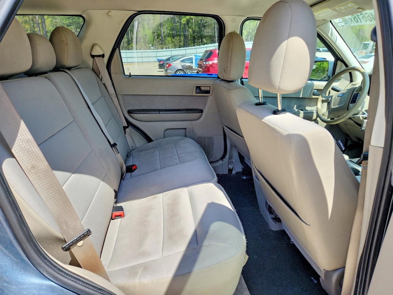 2012 FORD ESCAPE XLT photo 19