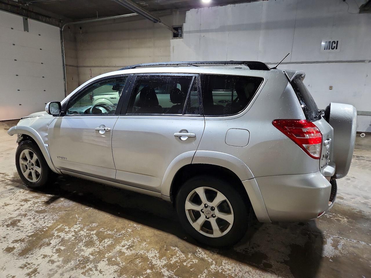 2010 TOYOTA RAV4 LIMITED photo 3