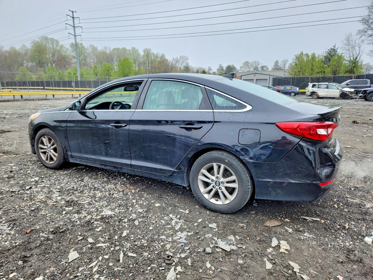 2017 HYUNDAI SONATA SE photo 3