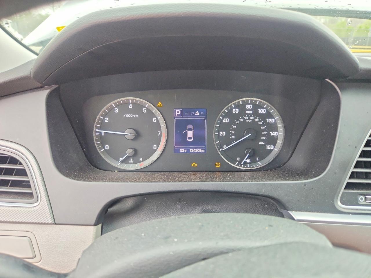 2017 HYUNDAI SONATA SE photo 17