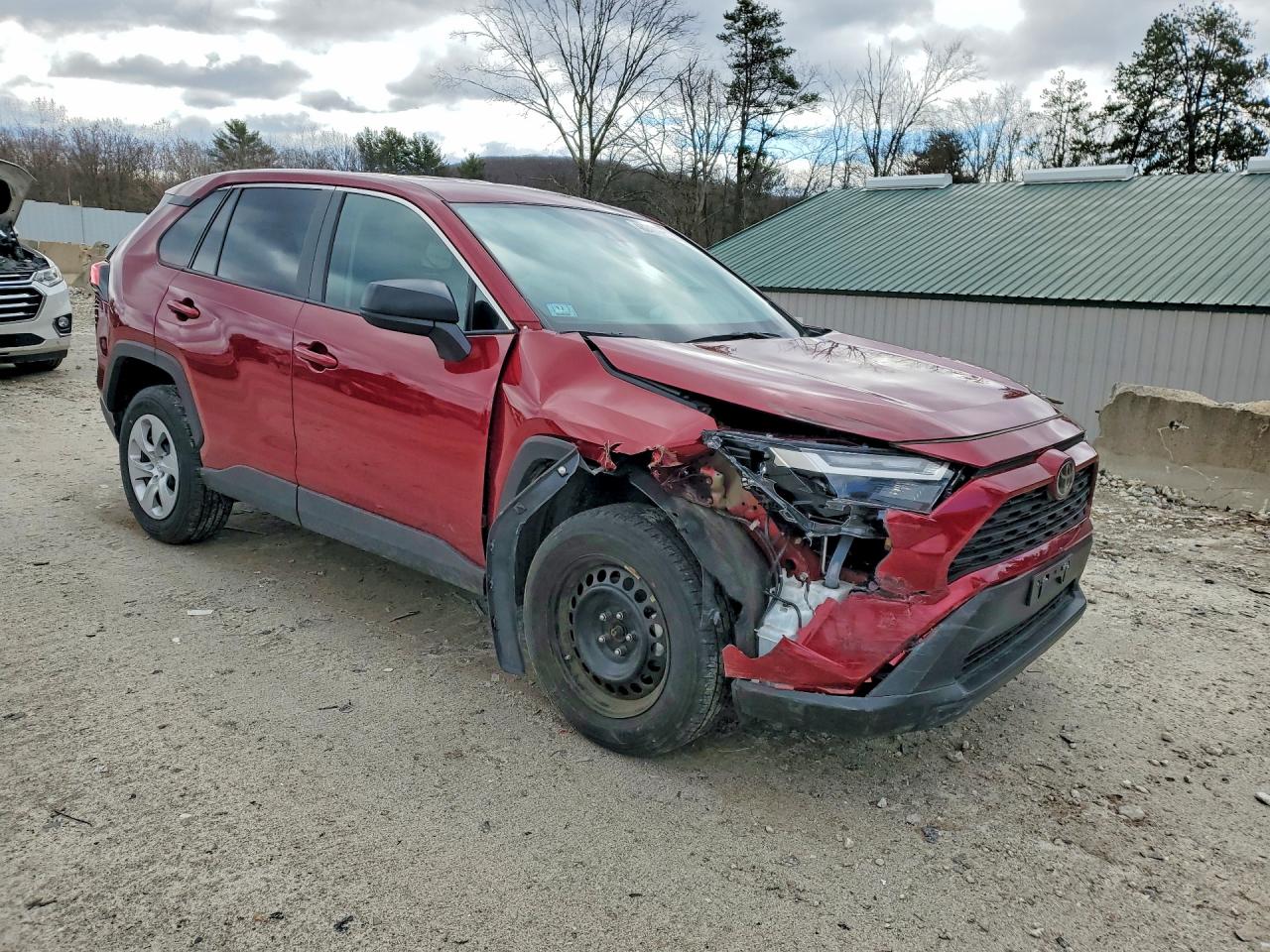 2024 TOYOTA RAV4 LE photo 7