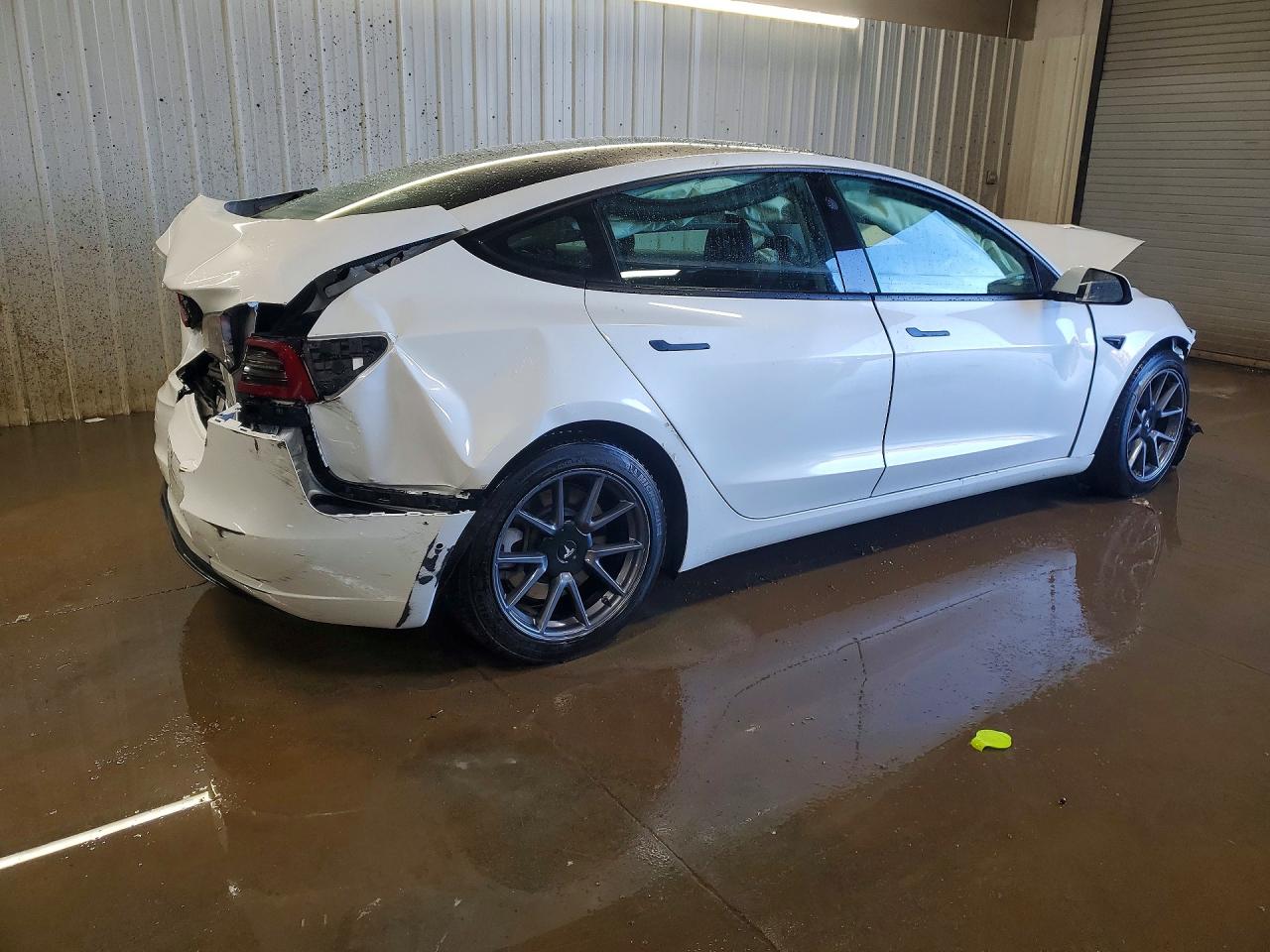 2021 TESLA MODEL 3 photo 3