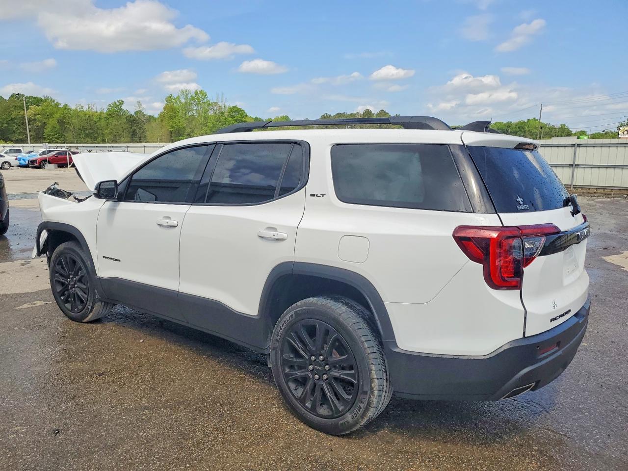 2023 GMC ACADIA SLT photo 2