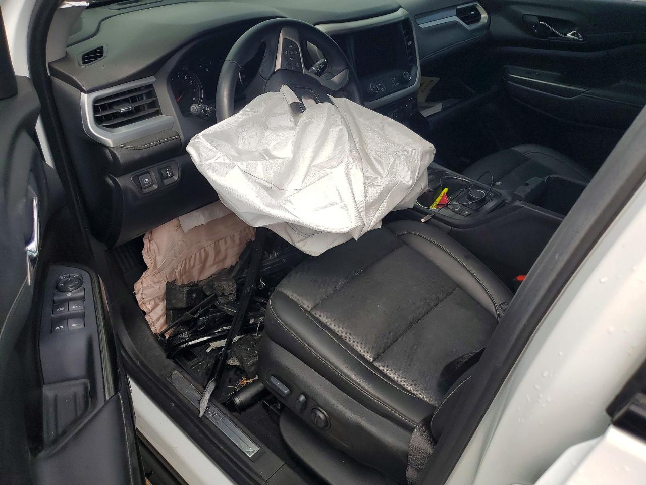 2023 GMC ACADIA SLT photo 8