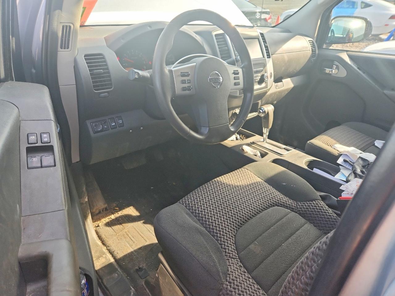 2019 NISSAN FRONTIER SV V6 photo 15