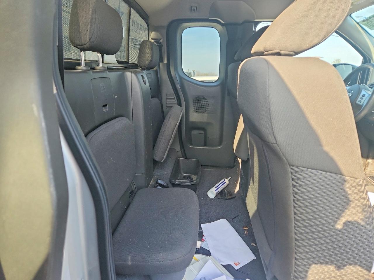 2019 NISSAN FRONTIER SV V6 photo 19
