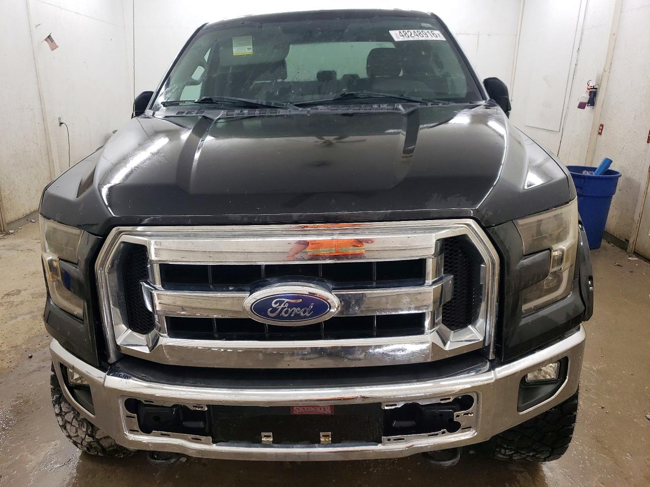 2015 FORD F150 SUPERCREW photo 9