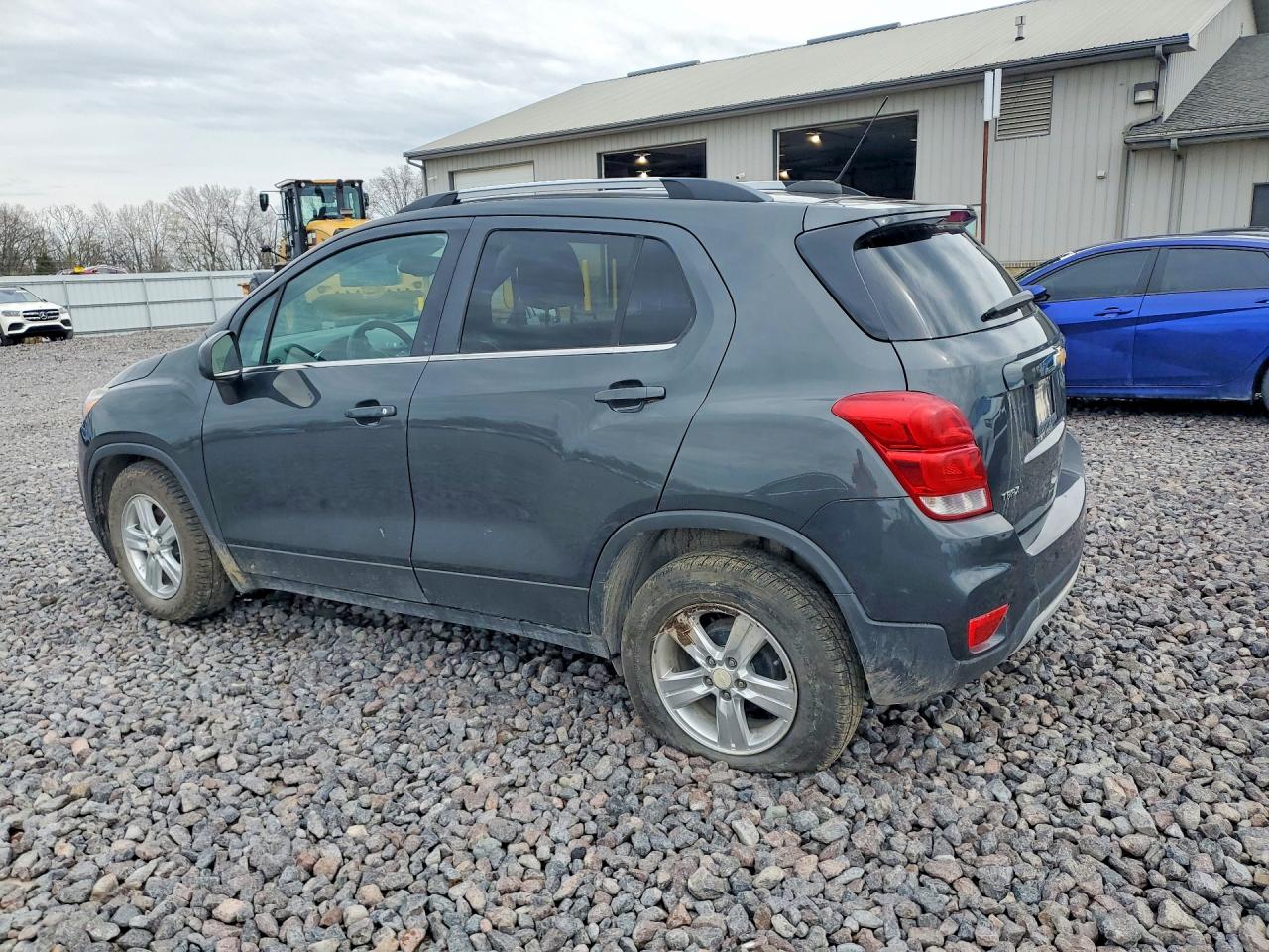 2019 CHEVROLET TRAX photo 3