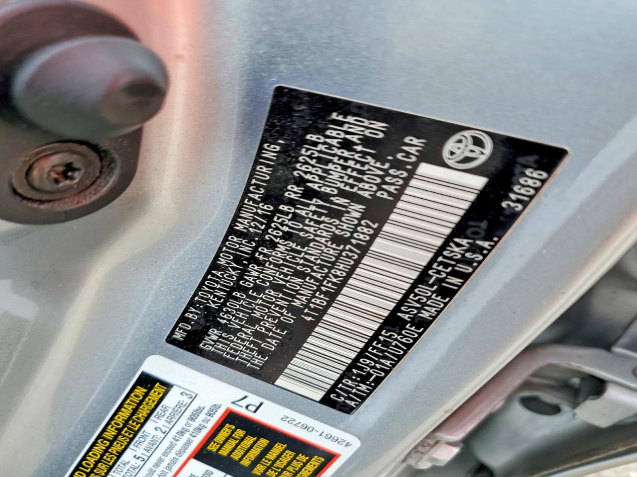 2017 TOYOTA CAMRY SE photo 12